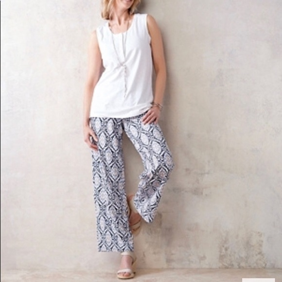Pants - Wide leg pants